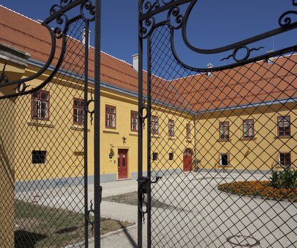 Nádvoří Lannerova domu v Telči
